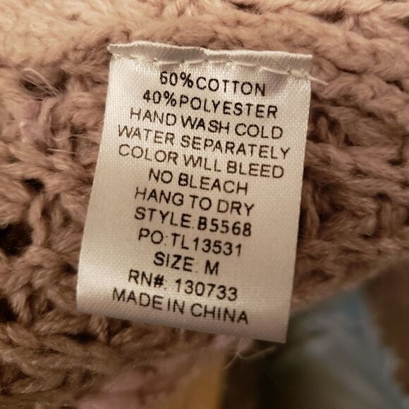 UMGEE Shaggy Sleeveless Vest - Picture 9 of 10